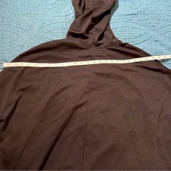 HOT TOPIC | RARE Hooded Bat Cape *EUC* - Picture 11 of 13